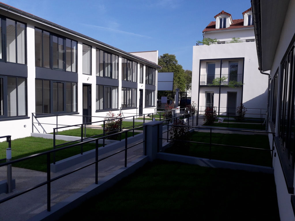 Rénovation immeuble paris agrandissement surélévation construction neuve architecte. Architecte Paris. Architecte rénovation immeuble. Transformation immeuble Neuilly sur Marne