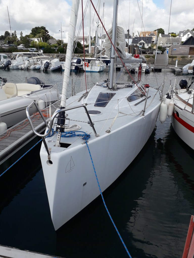 Voilier contreplaqué. Construction amateur voilier. Architecte voilier. Voilier Morbihan. Frédéric Wetzel Architecte. Voilier 7.5m