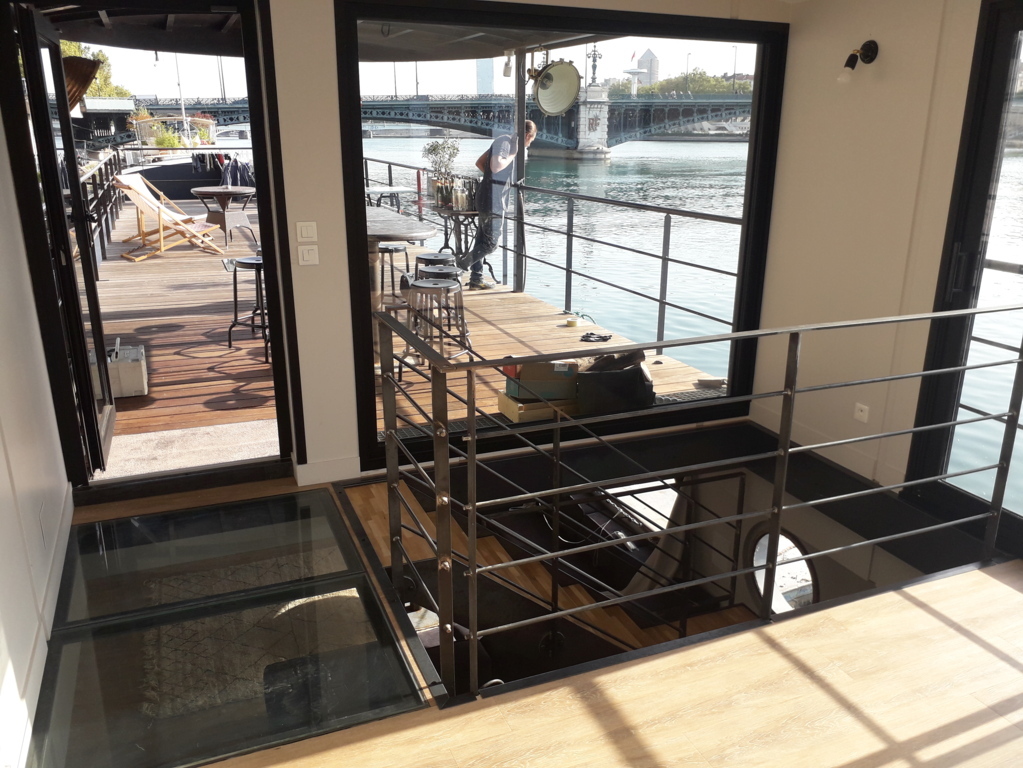 Transformation péniche Lyon. Architecte péniche Lyon. Péniche Freycinet architecte. Architecte péniche. Architecte Lyon. Transformation bateau Lyon