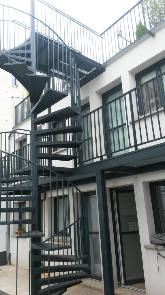 Architecte Pantin. Transformation immeubles Pantin. Architecte rénovation immeubles. Immeuble Pantin. Architecte rénovation immeuble. Frédéric Wetzel