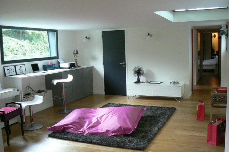 Architecte péniche habitation. Transformation péniche. Péniche Freycinet Paris. Péniche Issy les Moulinaux. Architect péniche. Architecte naval Paris. Péniche habitation