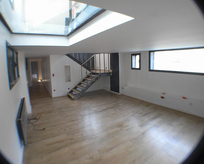 Architecte péniche habitation. Transformation péniche. Péniche Freycinet Paris. Péniche Issy les Moulinaux. Architect péniche. Architecte naval Paris. Péniche habitation